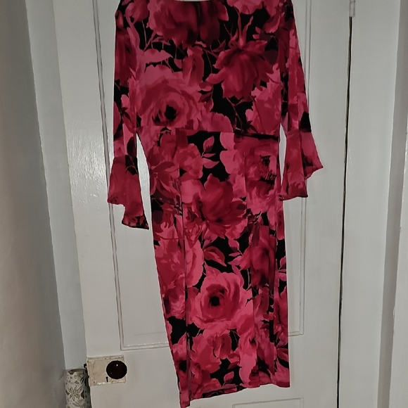 Connected Apparel Black and Pink Floral Long Sleeve Dress - Picture 3 of 3